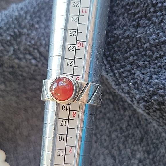 Custom made ring! - Picture 1 of 4